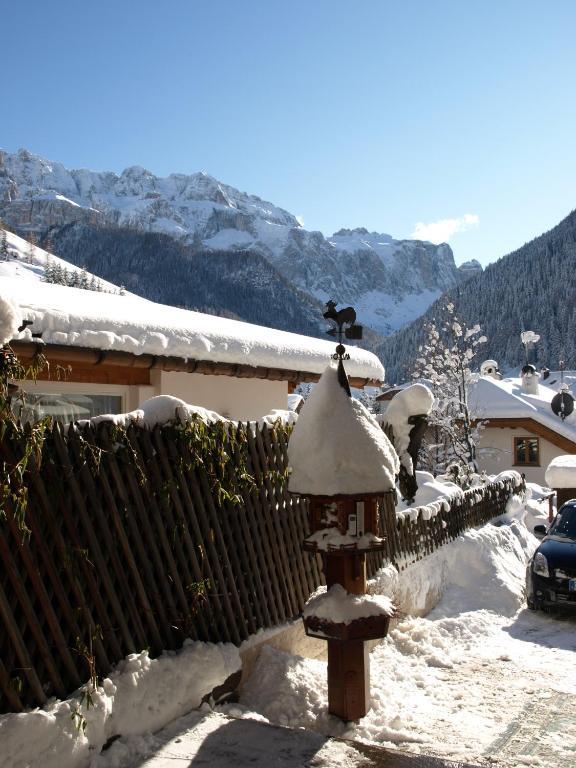 Garni Flurida Bed & Breakfast Selva di Val Gardena Luaran gambar