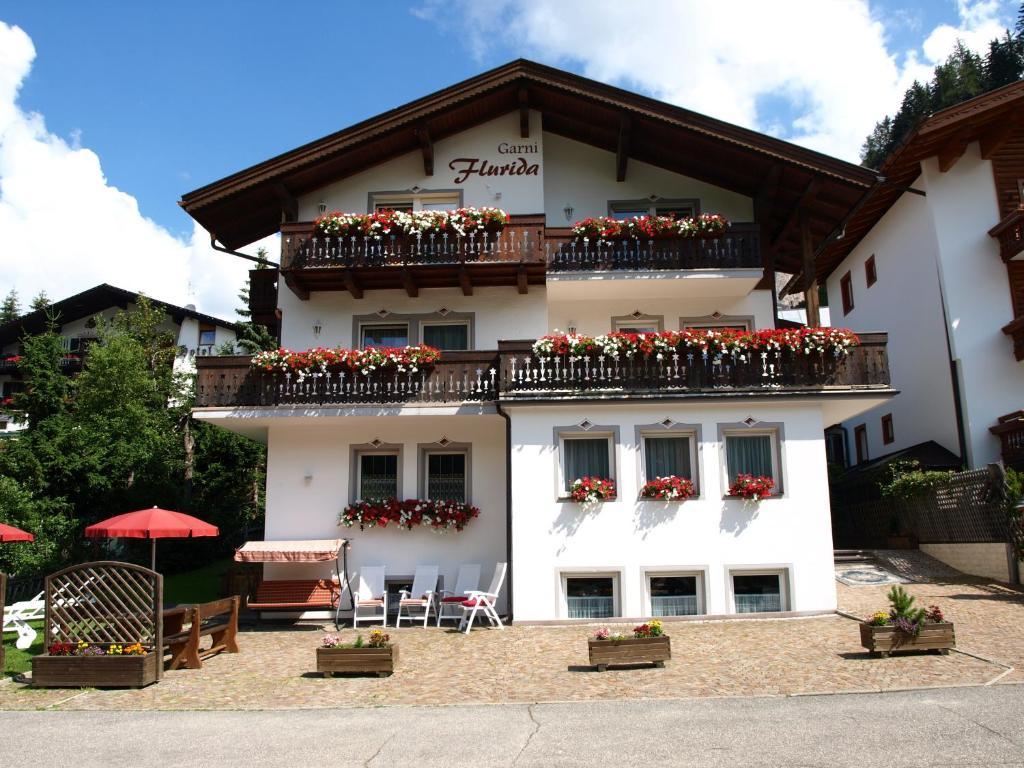 Garni Flurida Bed & Breakfast Selva di Val Gardena Luaran gambar